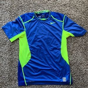NIKE PRO COMBAT